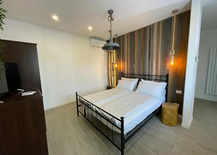 Bed & Breakfast Bb Kasa Katia Malcesine